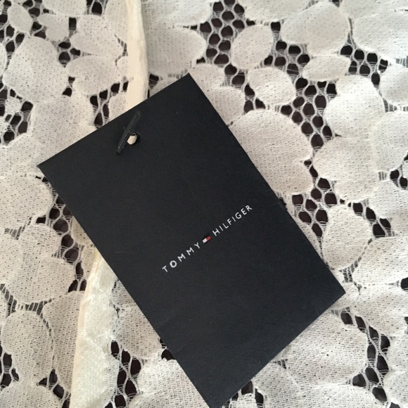 Tommy Hilfiger Lace top - Picture 5 of 7